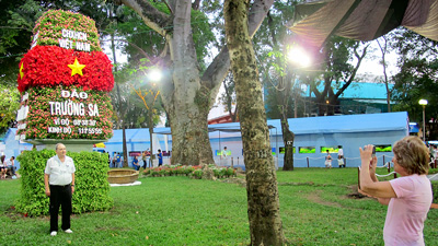 Truong Sa Island, main theme of Spring Flower Festival 2012