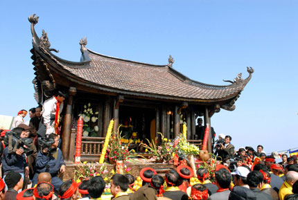 Yen Tu Spring Festival opens in Quang Ninh Province