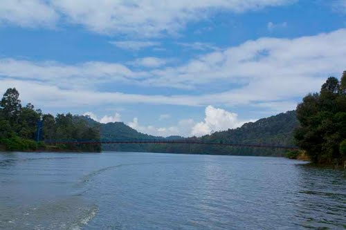 1An interesting eco-tourism destination in Dien Bien, Pa Khoang Lake