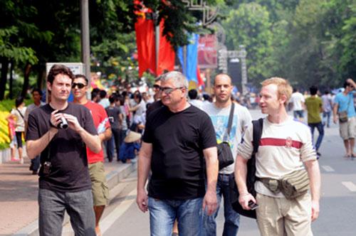 Vietnam attracts three million international tourists in five months
